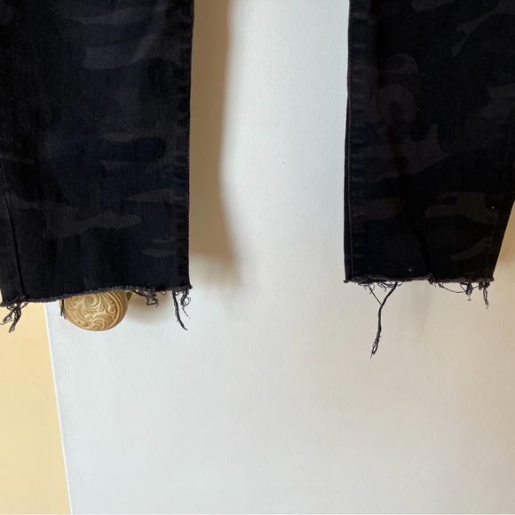 SANCTUARY skinny jeans - Size 12 - Anthropologie - EUC - Picture 2 of 4